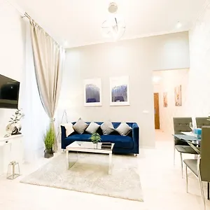 dream-home.inbudapesthotels.com/
